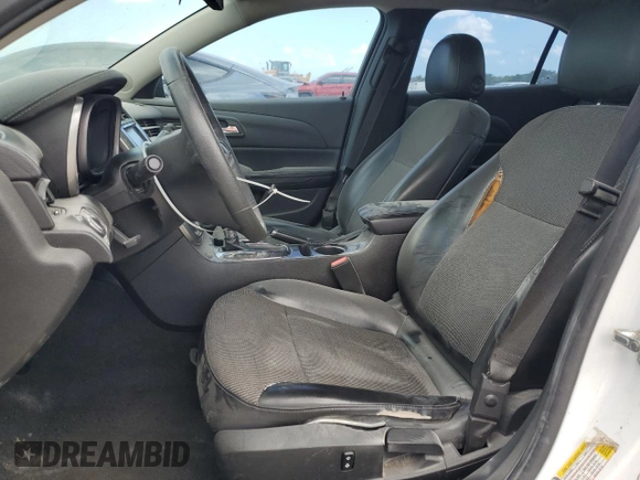 2016 Chevrolet Malibu LT with VIN 1G11C5SA0GF117284, listed as a Copart auction lot 54549785 with 209,068 mi miles and Clean Title. Bid and sale history available at DreamBid. Image 7.