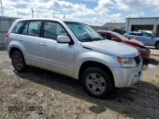 2008 Suzuki Grand Vitara w/Spare & Cargo Covers with VIN JS3TD941484102481, listed as a Copart auction lot 48761185 with 123,317 mi miles and Salvage title. Bid and sale history available at DreamBid. Image 4.