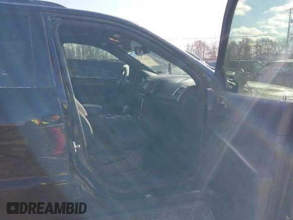 2019 Jeep Grand Cherokee Upland with VIN 1C4RJFAGXKC537978, listed as a IAAI auction lot 41181275 with 83,269 mi miles. Bid and sale history available at carsss.com. Image 5.