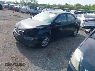 2013 Kia Forte EX with VIN KNAFU4A25D5713570, listed as a IAAI auction lot 42050462 with 87,027 mi miles. Bid and sale history available at carsss.com. Image 2.