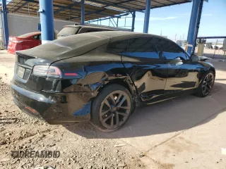 2022 Tesla Model S z VIN 5YJSA1E51NF474743, wystawiony jako Copart lot #87316374 z przebiegiem Nie podano mil oraz Szkoda całkowita • Salvage title. Historia ofert i sprzedaży dostępna na DreamBid. Obrazek 3.