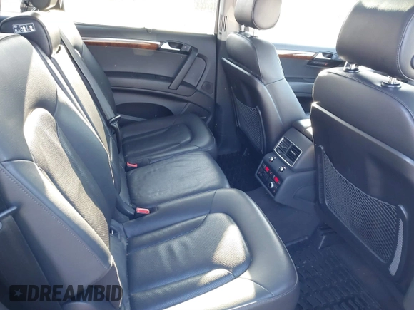 2014 Audi Q7 3.0T Premium with VIN WA1CGAFE8ED007919, listed as a IAAI auction lot 41763536 with 100,064 mi miles. Bid and sale history available at carsss.com. Image 8.