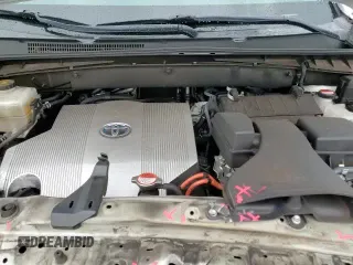 2017 Toyota Highlander Hybrid XLE with VIN 5TDJGRFH9HS032066, listed as a Copart auction lot 49512845 with 58,405 mi miles and Salvage title. Bid and sale history available at DreamBid. Image 15.