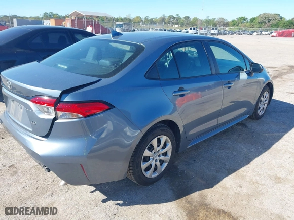2021 Toyota Corolla LE with VIN 5YFEPMAE4MP150479, listed as a IAAI auction lot 41826785 with 58,726 mi miles. Bid and sale history available at carsss.com. Image 4.