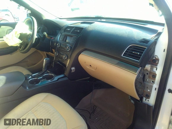 2017 Ford Explorer with VIN 1FM5K8BH4HGB63363, listed as a IAAI auction lot 35157602 with Not provided miles and . Bid and sale history available at DreamBid. Image 5.