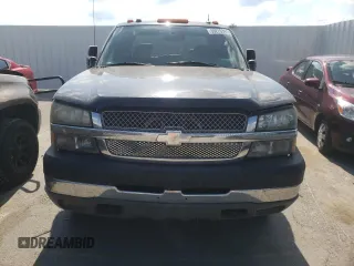 2004 Chevrolet Silverado 3500 DRW with VIN 1GCJK33134F105638, listed as a Copart auction lot 59279344 with 169,406 mi miles and Salvage Title. Bid and sale history available at carsss.com. Image 5.