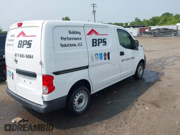 2019 Nissan NV200 S z VIN 3N6CM0KN9KK696232, wystawiony jako IAAI lot #42438873 z przebiegiem 162 260 mil mil oraz . Historia ofert i sprzedaży dostępna na DreamBid. Obrazek 4.