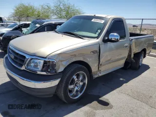 2000 Ford F-150 XL с VIN 1FTRF17W2YKA48072, выставлен на аукционе Copart как лот 56904305 с пробегом 157 009 миль миль и Списание • Salvage title. История ставок и продаж доступна на DreamBid. Изображение 1.
