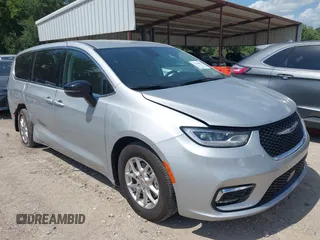 2024 Chrysler Pacifica Touring L with VIN 2C4RC1BG4RR172405, listed as a IAAI auction lot 42564490 with 29,960 mi miles and . Bid and sale history available at DreamBid. Image 1.