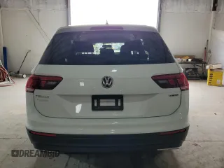 2021 Volkswagen Tiguan S z VIN 3VV0B7AX4MM040312, wystawiony jako Copart lot #51365005 z przebiegiem 40 996 mil mil oraz Szkody całkowita. Historia ofert i sprzedaży dostępna na DreamBid. Obrazek 6.