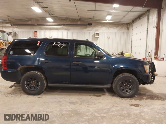 2010 Chevrolet Tahoe LS с VIN 1GNMCAE09AR233659, выставлен на аукционе IAAI как лот 41961238 с пробегом 176 958 миль миль и . История ставок и продаж доступна на DreamBid. Изображение 13.