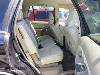 2010 Volvo XC90 с VIN YV4852CT2A1547995, выставлен на аукционе IAAI как лот 42530748 с пробегом 118 804 миль миль и . История ставок и продаж доступна на DreamBid. Изображение 8.