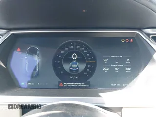 2014 Tesla Model S 60 with VIN 5YJSA1H18EFP31969, listed as a IAAI auction lot 42312485 with 90,043 mi miles and . Bid and sale history available at DreamBid. Image 7.