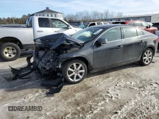 2016 Volvo S60 T5 Premier with VIN YV1612TK3G2390987, listed as a Copart auction lot 44501915 with 122,422 mi miles and Salvage Title. Bid and sale history available at carsss.com. Image 1.