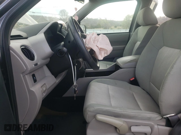 2015 Honda Pilot LX with VIN 5FNYF3H20FB016136, listed as a Copart auction lot 50865055 with 111,069 mi miles and Clean Title. Bid and sale history available at carsss.com. Image 7.