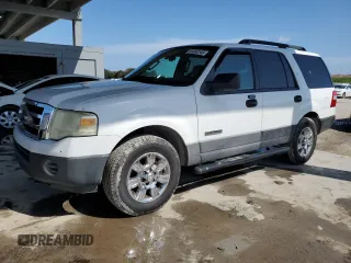 2007 Ford Expedition XLT with VIN 1FMFU16567LA34584, listed as a Copart auction lot 51050145 with 187,787 mi miles and Salvage title. Bid and sale history available at DreamBid. Image 1.