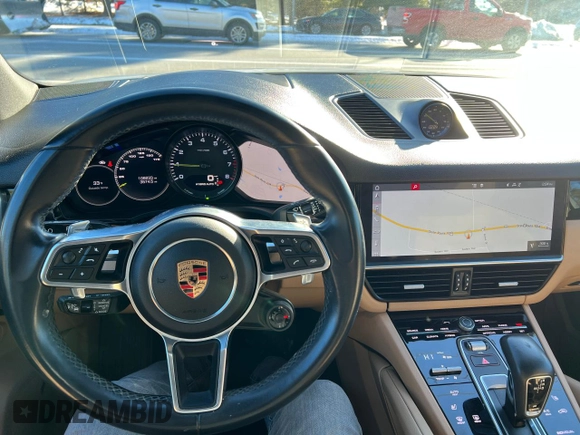 2019 Porsche Cayenne E-Hybrid with VIN WP1AE2AY1KDA51961, listed as a Copart auction lot 43854295 with 109,233 mi miles and Clean title. Bid and sale history available at DreamBid. Image 7.