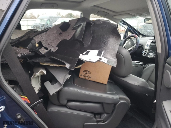 2012 Toyota Prius v Two with VIN JTDZN3EU3C3183595, listed as a Copart auction lot 88448635 with 0 mi miles and Salvage Title. Bid and sale history available at carsss.com. Image 10.