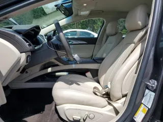 2017 Lincoln MKZ Premiere с VIN 3LN6L5A91HR641936, выставлен на аукционе Copart как лот 60506325 с пробегом 25 945 миль миль и Списание • Salvage title. История ставок и продаж доступна на DreamBid. Изображение 7.