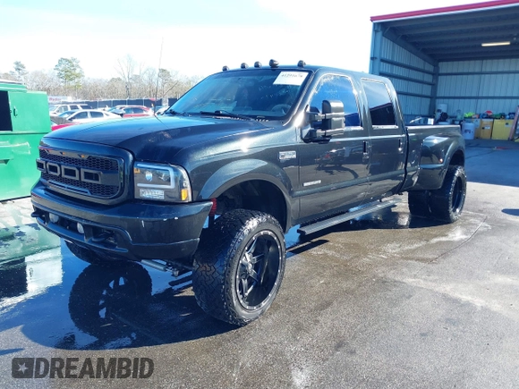 2001 Ford F-350 XL with VIN 1FTSW30L11EA86944, listed as a IAAI auction lot 41291678 with 401,055 mi miles and . Bid and sale history available at DreamBid. Image 2.
