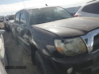 2011 Toyota Tacoma with VIN 5TFLU4EN4BX003524, listed as a IAAI auction lot 41357331 with 226,864 mi miles and . Bid and sale history available at carsss.com. Image 13.