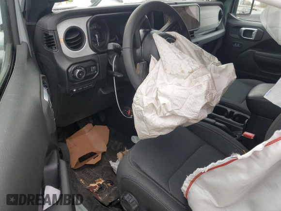 2024 Jeep Wrangler Willys z VIN 1C4RJXN68RW217008, wystawiony jako Copart lot #50819115 z przebiegiem Nie podano mil oraz Szkoda całkowita • Salvage title. Historia ofert i sprzedaży dostępna na DreamBid. Obrazek 8.