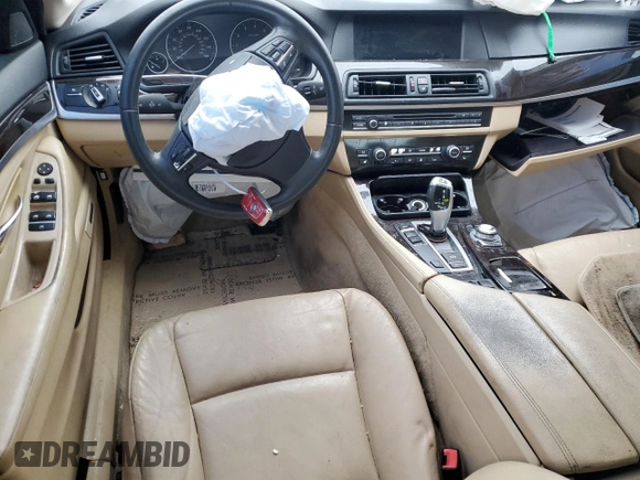 2012 BMW 5 Series 528i z VIN WBAXG5C58CDY28144, wystawiony jako Copart lot #45962185 z przebiegiem 199 354 mil mil oraz Szkoda całkowita • Salvage title. Historia ofert i sprzedaży dostępna na DreamBid. Obrazek 8.
