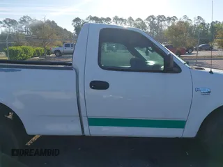 2002 Ford F-150 XL z VIN 1FTRF17L22NB18648, wystawiony jako IAAI lot #41843041 z przebiegiem 90 033 mil mil oraz . Historia ofert i sprzedaży dostępna na DreamBid. Obrazek 14.