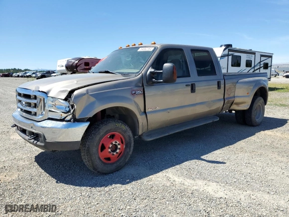 2004 Ford Super Duty F-350 DRW XL with VIN 1FTWW33PX4ED62638, listed as a Copart auction lot 54882264 with 47,344 mi miles and Salvage Title. Bid and sale history available at carsss.com. Image 1.