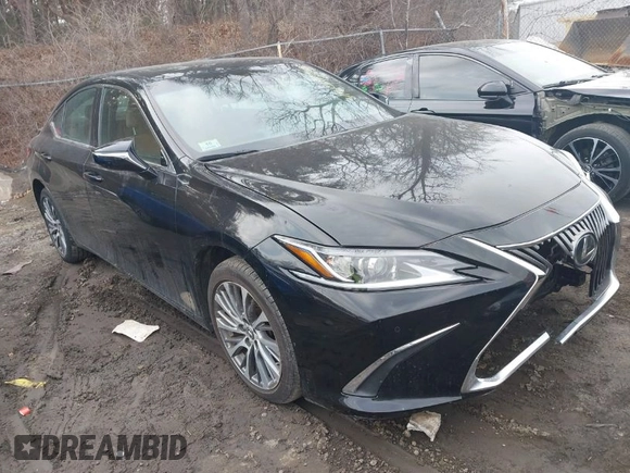 2020 Lexus ES with VIN 58ADZ1B16LU075774, listed as a IAAI auction lot 41659318 with 38,796 mi miles. Bid and sale history available at carsss.com. Image 1.