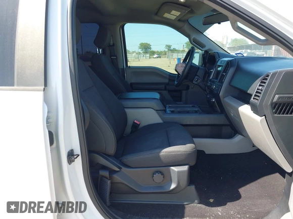 2018 Ford F-150 XL z VIN 1FTEW1CP7JKF56038, wystawiony jako IAAI lot #41999897 z przebiegiem 119 462 mil mil oraz . Historia ofert i sprzedaży dostępna na DreamBid. Obrazek 5.
