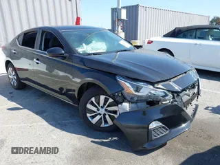 2020 Nissan Altima S z VIN 1N4BL4BV1LC132287, wystawiony jako IAAI lot #41968341 z przebiegiem 63 252 mil mil oraz . Historia ofert i sprzedaży dostępna na DreamBid. Obrazek 1.
