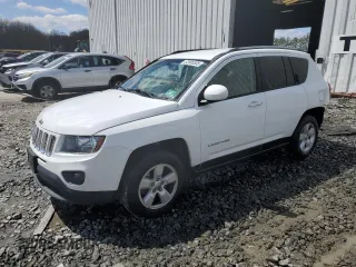 2016 Jeep Compass High Altitude Edition with VIN 1C4NJCEA7GD789837, listed as a Copart auction lot 52000505 with 96,396 mi miles and Salvage Title. Bid and sale history available at carsss.com. Image 1.