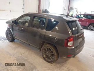 2016 Jeep Compass Sport with VIN 1C4NJDBB3GD805857, listed as a IAAI auction lot 42330519 with 135,578 mi miles and . Bid and sale history available at DreamBid. Image 3.