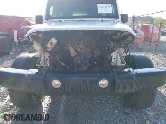 2013 Jeep Wrangler Unlimited Sport RHD with VIN 1C4BJWKG2DL642078, listed as a IAAI auction lot 42134649 with Not provided miles and . Bid and sale history available at DreamBid. Image 6.