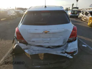 2022 Chevrolet Trax LS with VIN KL7CJNSM5NB507041, listed as a Copart auction lot 88990665 with 30,986 mi miles and Salvage Title. Bid and sale history available at carsss.com. Image 6.