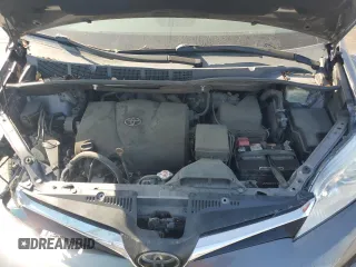 2018 Toyota Sienna LE Auto Access Seat with VIN 5TDKZ3DC2JS932431, listed as a Copart auction lot 58867695 with 98,265 mi miles and Salvage title. Bid and sale history available at DreamBid. Image 12.
