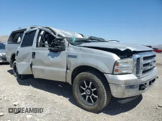 2005 Ford Excursion Special Serv z VIN 1FMSU41P95EC50830, wystawiony jako Copart lot #56156504 z przebiegiem Nie podano mil oraz Nie do naprawy • Non repairable. Historia ofert i sprzedaży dostępna na DreamBid. Obrazek 4.