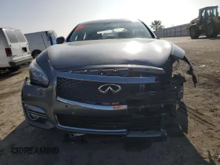 2018 Infiniti Q70 Luxe with VIN JN1BY1PP4JM330456, listed as a Copart auction lot 85368714 with 76,053 mi miles and Salvage title. Bid and sale history available at DreamBid. Image 5.