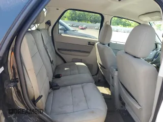 2010 Ford Escape Hybrid with VIN 1FMCU4K38AKC98072, listed as a Copart auction lot 58192375 with 123,958 mi miles and Salvage title. Bid and sale history available at DreamBid. Image 11.