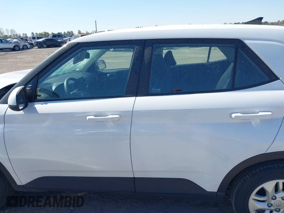 2022 Hyundai Venue SE with VIN KMHRB8A34NU177784, listed as a IAAI auction lot 41879368 with 42,525 mi miles and . Bid and sale history available at DreamBid. Image 14.