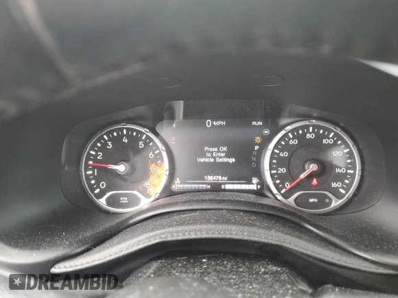 2017 Jeep Renegade Latitude with VIN ZACCJABB3HPF68585, listed as a Copart auction lot 47845205 with 136,476 mi miles and Clean Title. Bid and sale history available at carsss.com. Image 9.