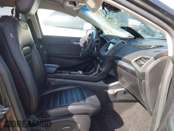 2019 Ford Edge SEL with VIN 2FMPK3J95KBB75834, listed as a IAAI auction lot 41884019 with 82,298 mi miles. Bid and sale history available at carsss.com. Image 5.