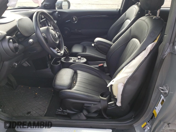 2021 MINI Hardtop Cooper SE with VIN WMWXP3C01M2N89221, listed as a Copart auction lot 79706014 with Not Provided miles and Salvage Title. Bid and sale history available at DreamBid. Image 7.
