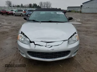 2001 Chrysler Sebring LXi z VIN 1C3EL55UX1N556511, wystawiony jako Copart lot #81047244 z przebiegiem 83 830 mil mil oraz Czysty tytuł • Clean title. Historia ofert i sprzedaży dostępna na DreamBid. Obrazek 5.