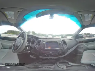 2013 Toyota Tacoma z VIN 5TFNX4CN2DX020635, wystawiony jako Copart lot #54427725 z przebiegiem 107 500 mil mil oraz Szkoda całkowita • Salvage title. Historia ofert i sprzedaży dostępna na DreamBid. Obrazek 14.