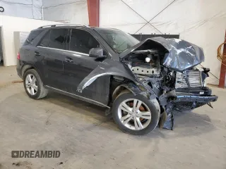 2012 Mercedes-Benz M 350 z VIN 4JGDA2EBXCA018973, wystawiony jako Copart lot #54676625 z przebiegiem 136 282 mil mil oraz Szkoda całkowita • Salvage title. Historia ofert i sprzedaży dostępna na DreamBid. Obrazek 4.