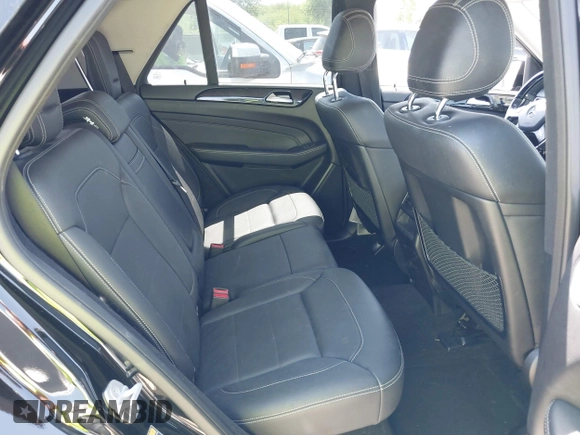 2015 Mercedes-Benz M 350 with VIN 4JGDA5JB0FA610264, listed as a IAAI auction lot 42019813 with 71,153 mi miles and . Bid and sale history available at DreamBid. Image 8.