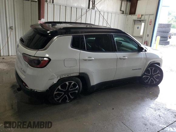 2024 Jeep Compass Limited z VIN 3C4NJDCN2RT609995, wystawiony jako Copart lot #63028605 z przebiegiem 29 744 mil mil oraz Czysty tytuł • Clean title. Historia ofert i sprzedaży dostępna na DreamBid. Obrazek 3.