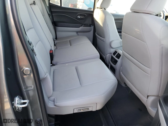 2019 Honda Ridgeline RTL with VIN 5FPYK2F56KB002827, listed as a Copart auction lot 44001105 with 59,343 mi miles and Salvage Title. Bid and sale history available at carsss.com. Image 11.